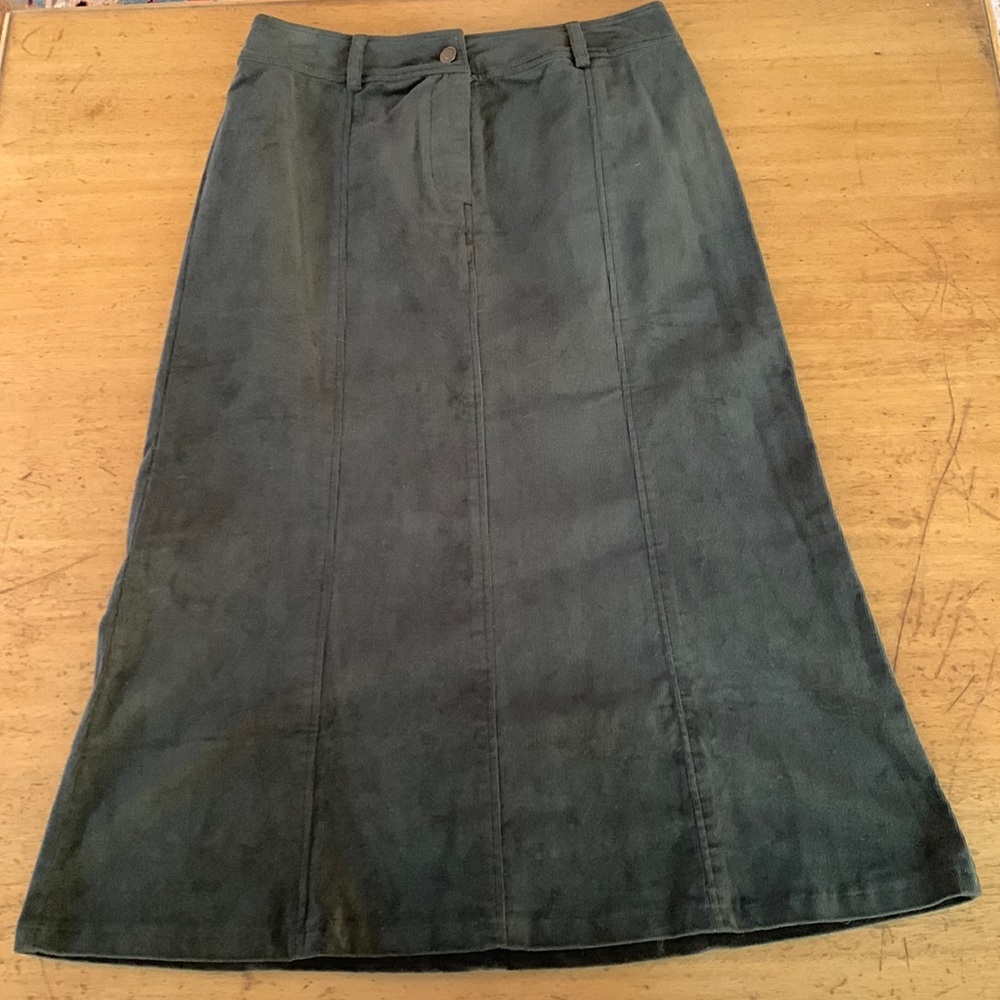 Cotton corduroy, olive green midi skirt, size 8, like new.